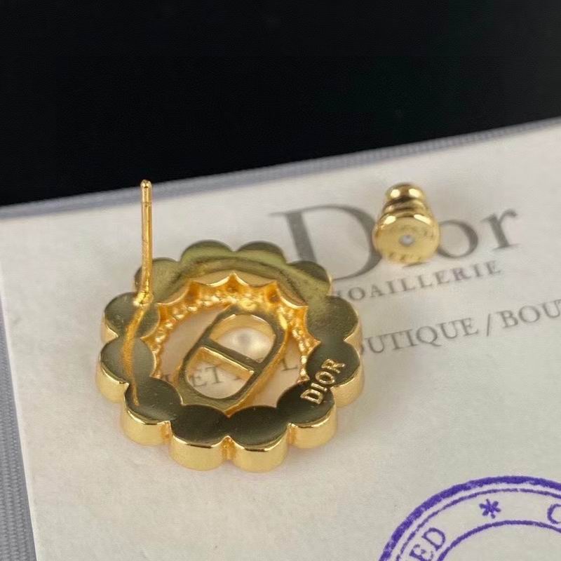 Dior Earring 04lyr409 (7)